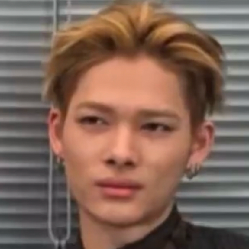 ニキ (ENHYPEN)の最近の活動写真