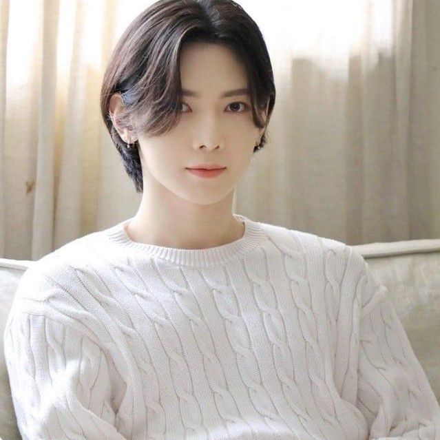 에이티즈의 비하인드 컷