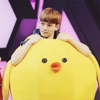 Latest photo of Chen (EXO)