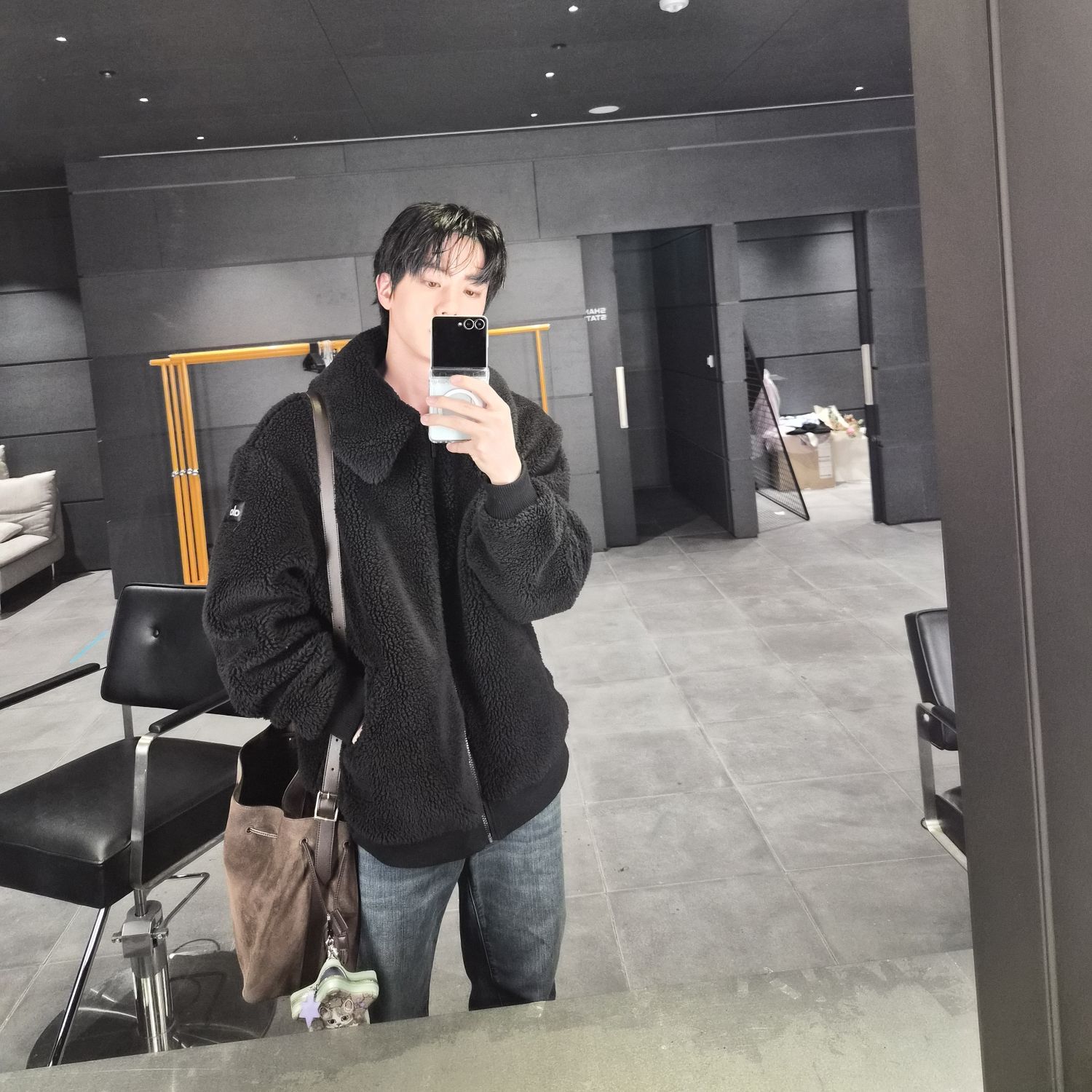 진 (방탄소년단)의 비하인드 컷