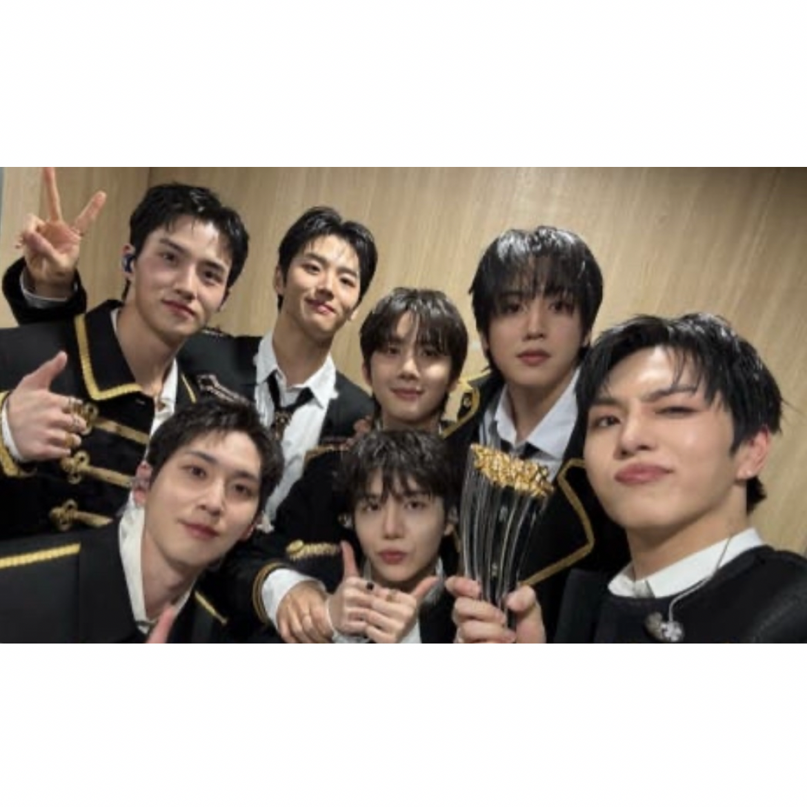 Behind-the-scenes cut of PENTAGON