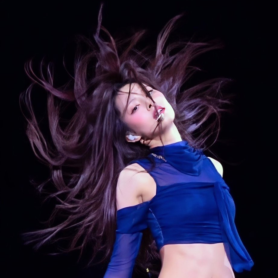 쯔위 (TWICE) 최근 활동샷