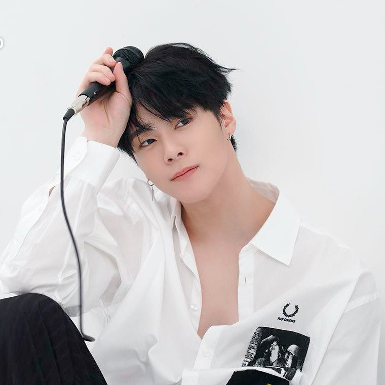 Latest photo of Moonbin (ASTRO)