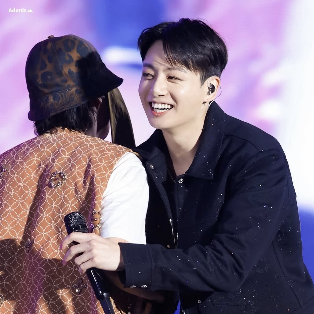 정국 (방탄소년단)의 최신 사진