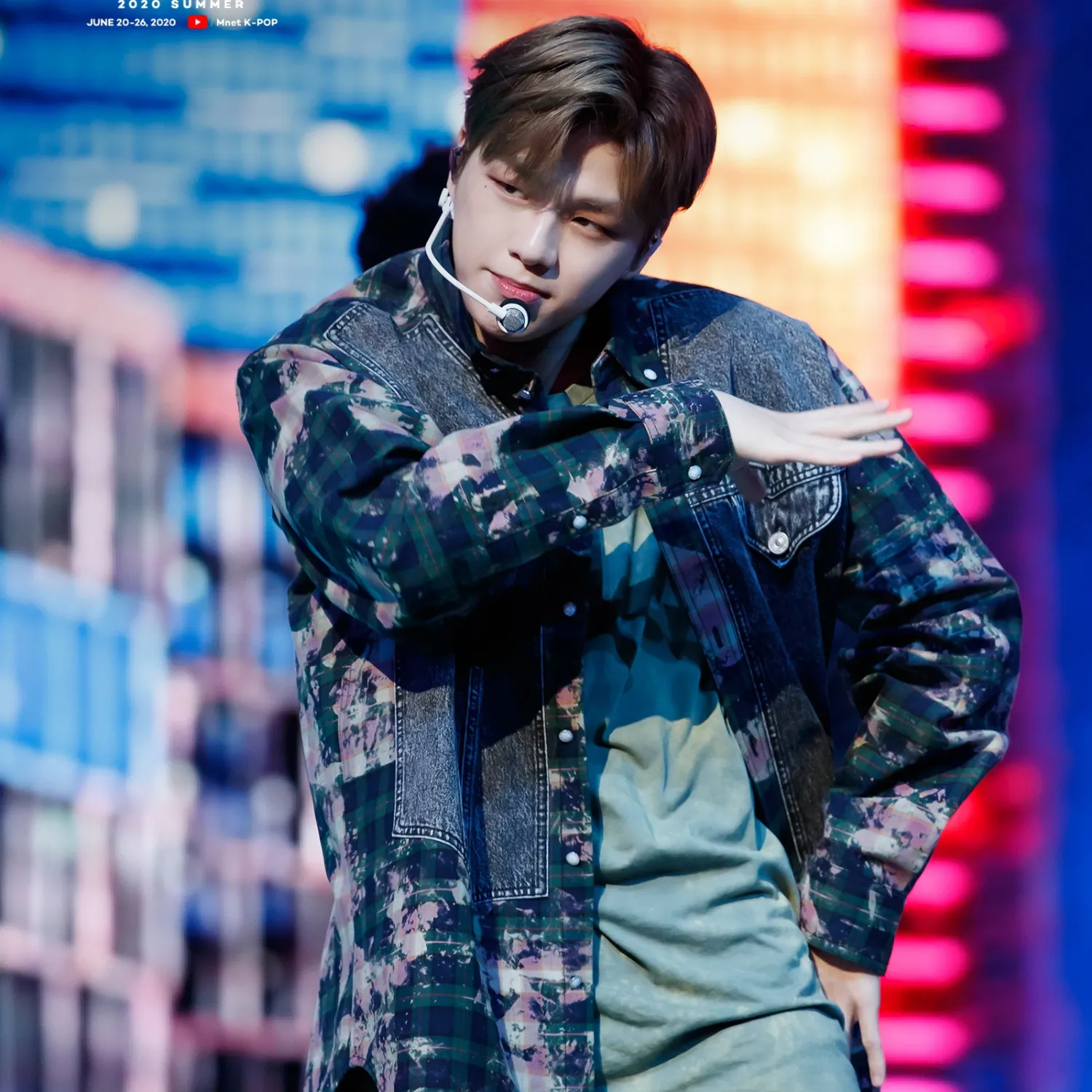 Latest photo of Kang Daniel