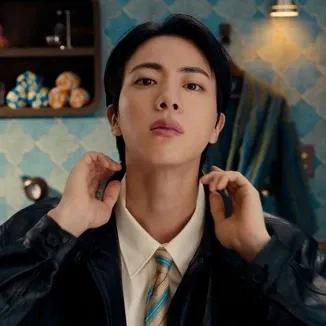 ジン (BTS)の最新写真