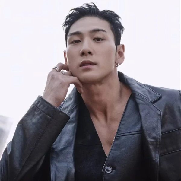 Popular profile image of Baekho selected by votes