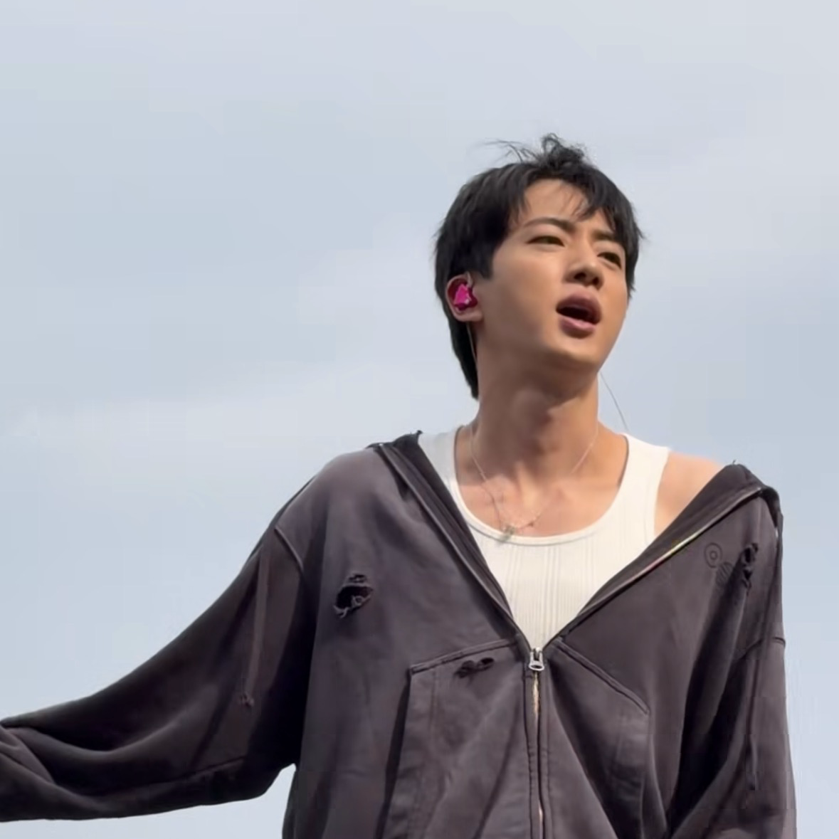진 (방탄소년단)의 최신 사진