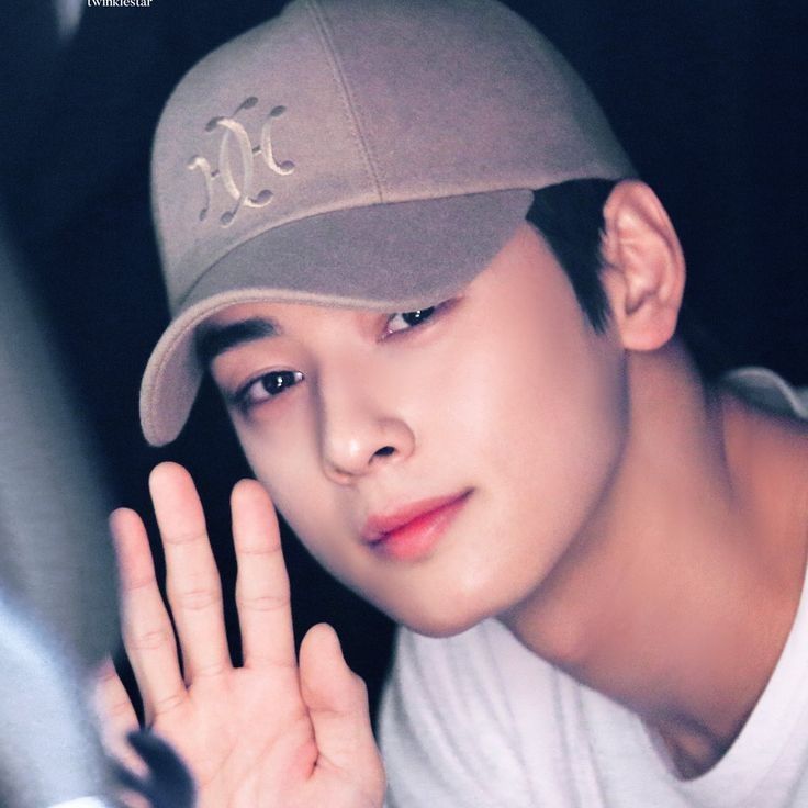 Behind-the-scenes cut of Eunwoo (ASTRO)