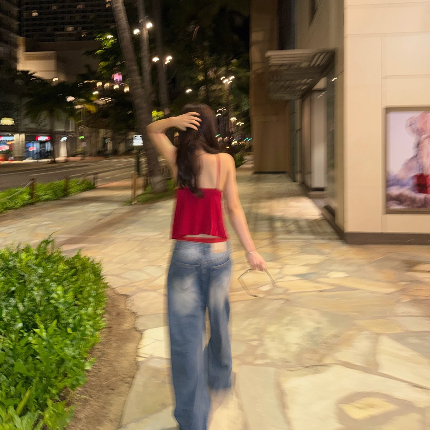 Behind-the-scenes cut of Julie (KISS OF LIFE)