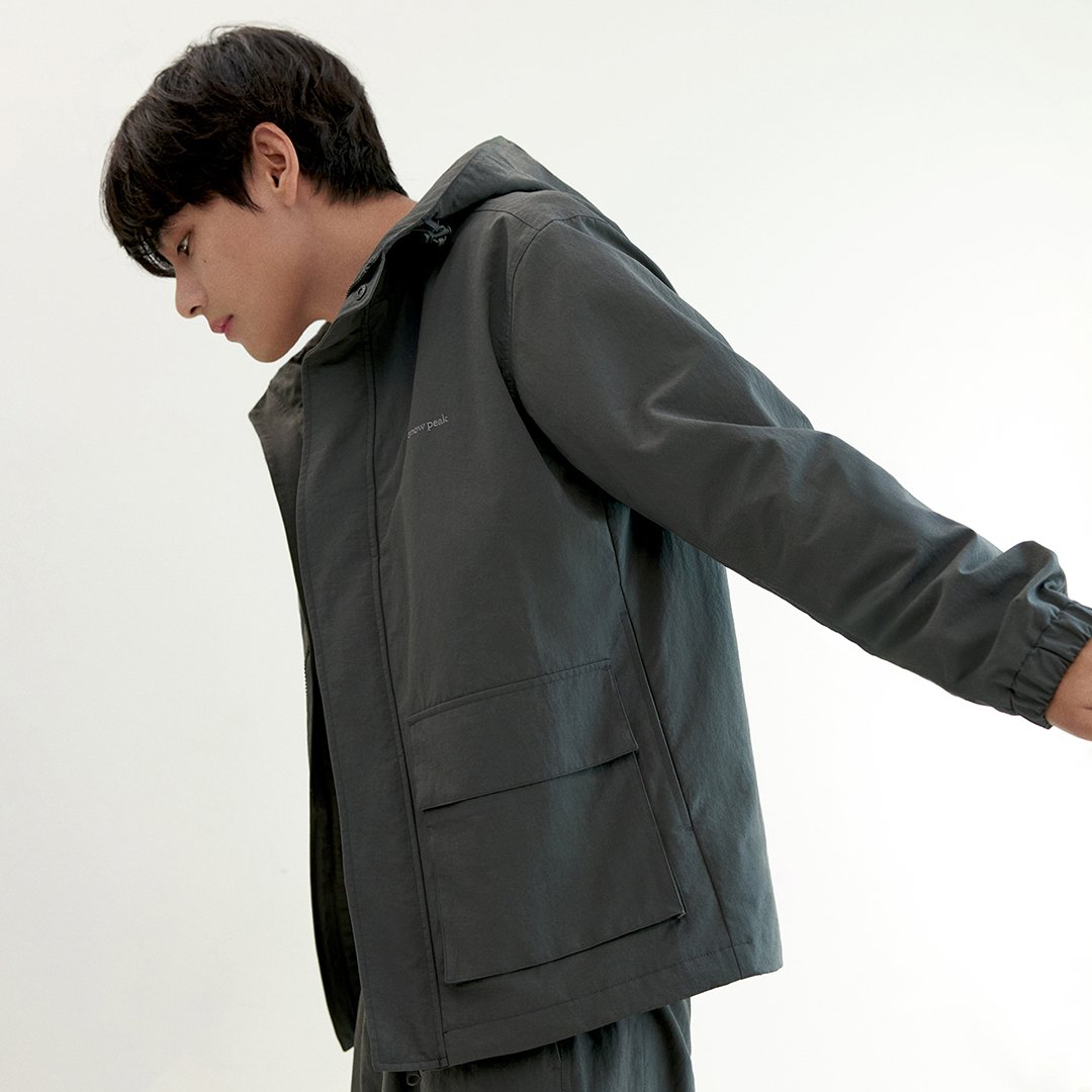 Momen yang diabadikan oleh penggemar V (BTS)