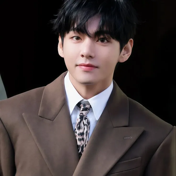 Recent activity shot of V (BTS)