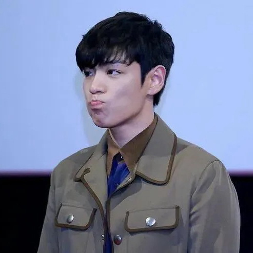 Latest photo of T.O.P