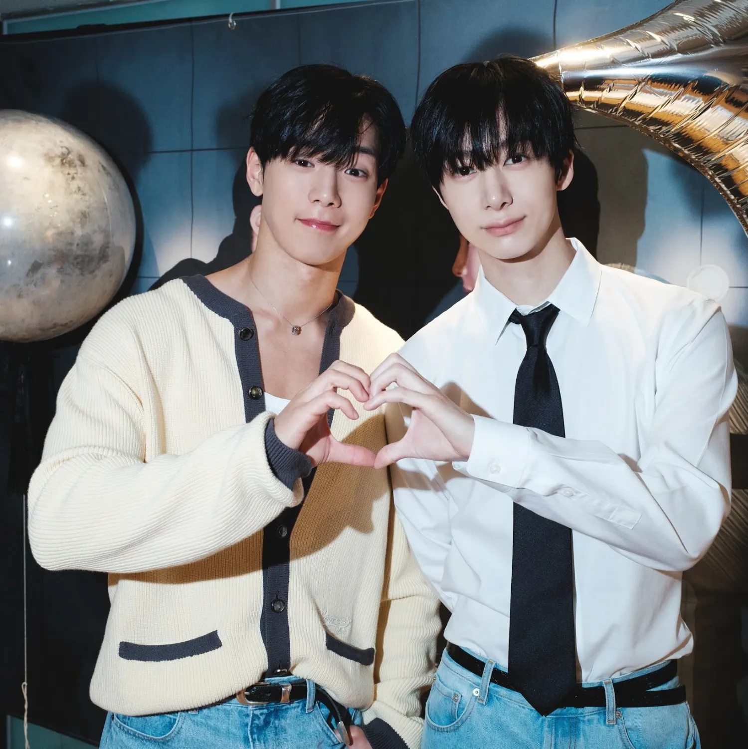 Momen yang diabadikan oleh penggemar MONSTA X