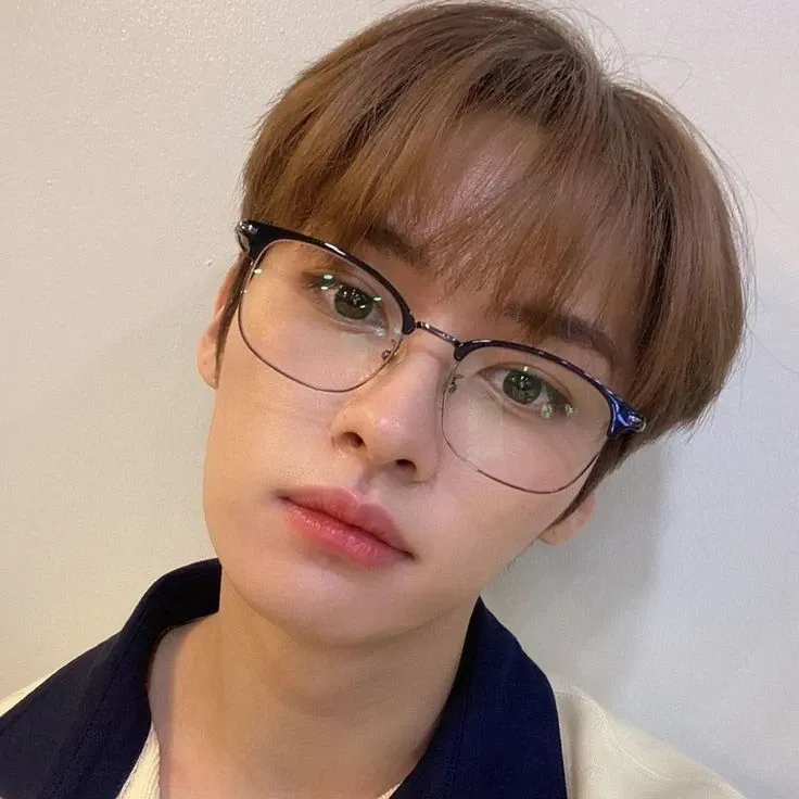 리노 (Stray Kids)의 최신 사진