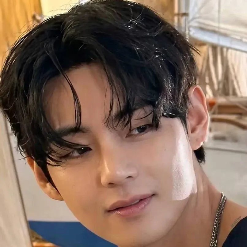 뷔 (방탄소년단) 팬이 찍은 순간