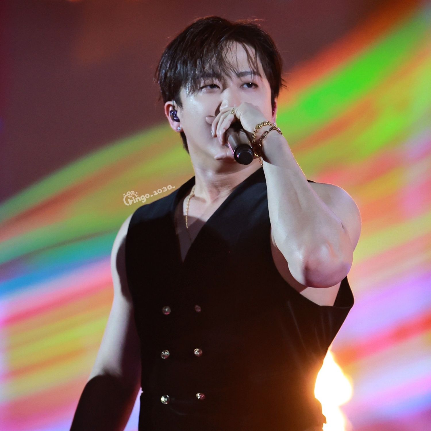 Behind-the-scenes cut of Changbin (Stray Kids)