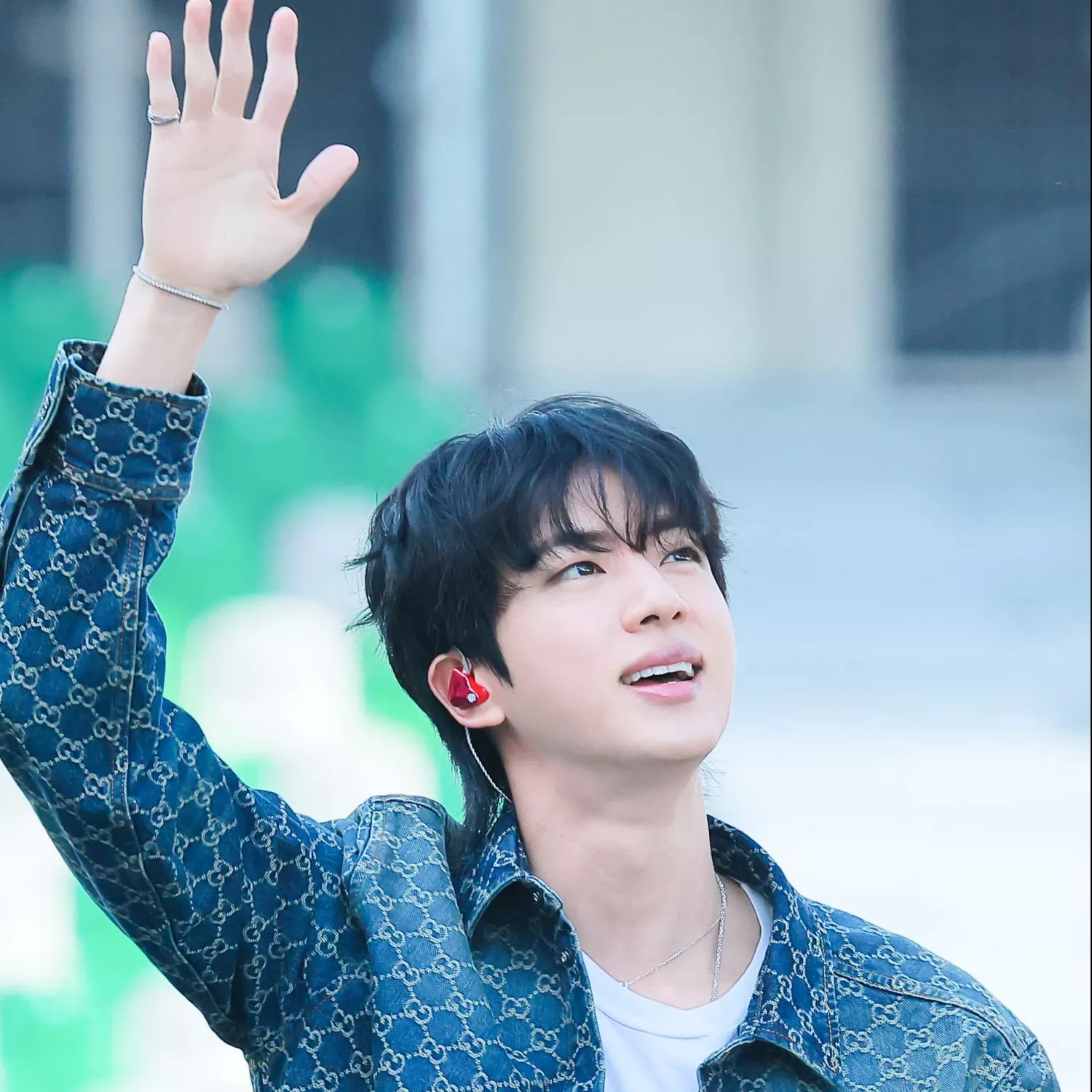 Potret di balik layar Jin (BTS)