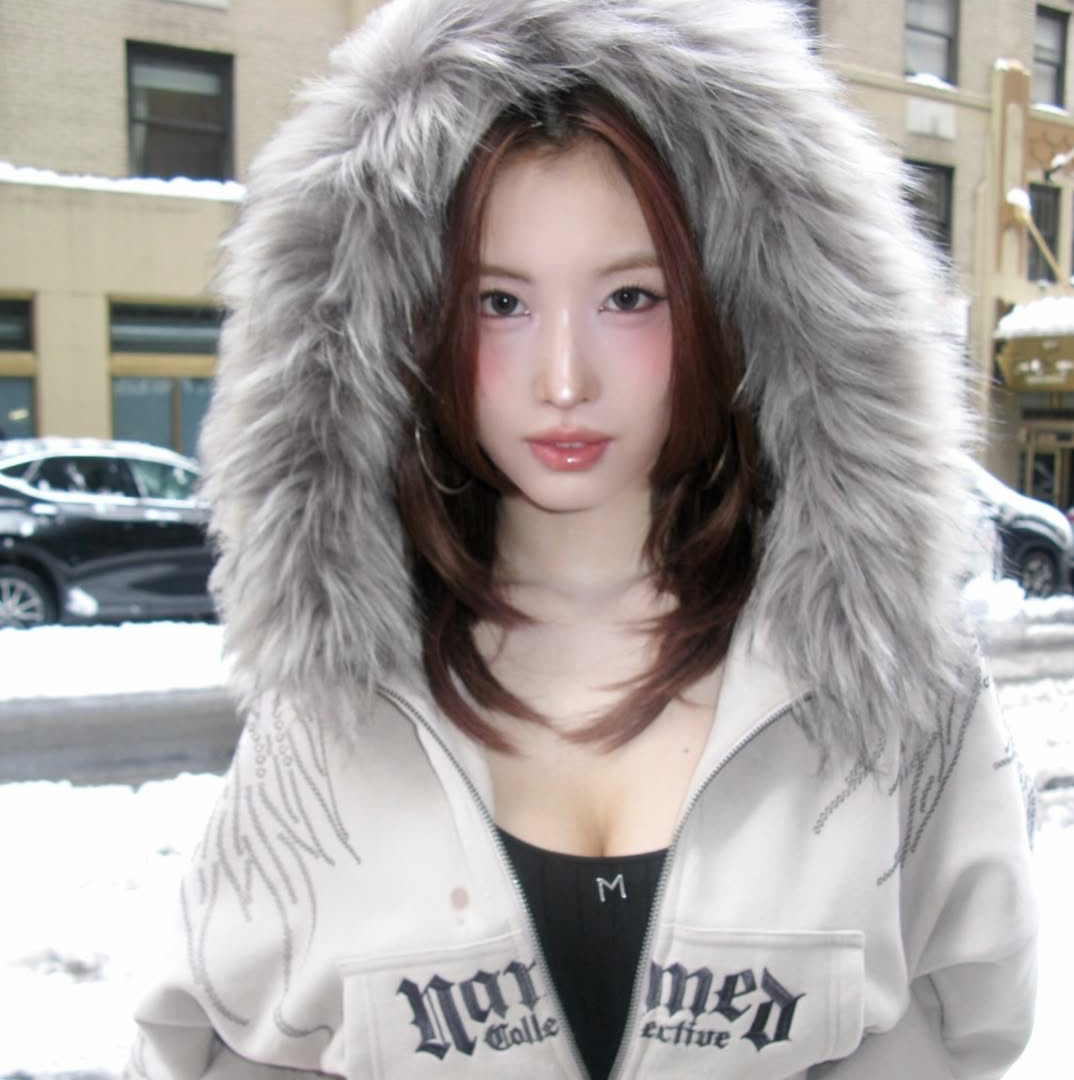 Momo (TWICE)的最新活動照片