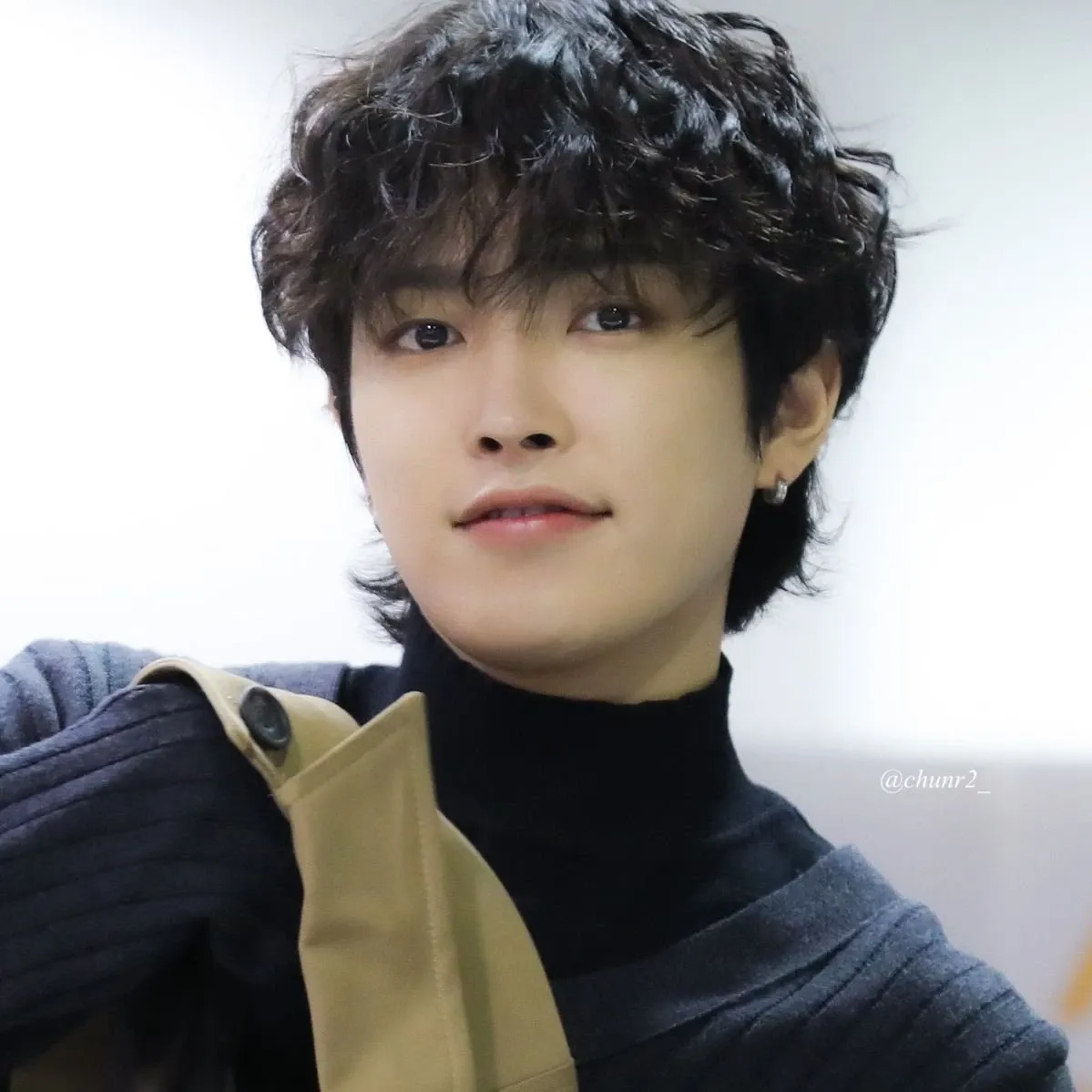 Recent activity shot of Hongjoong (ATEEZ)