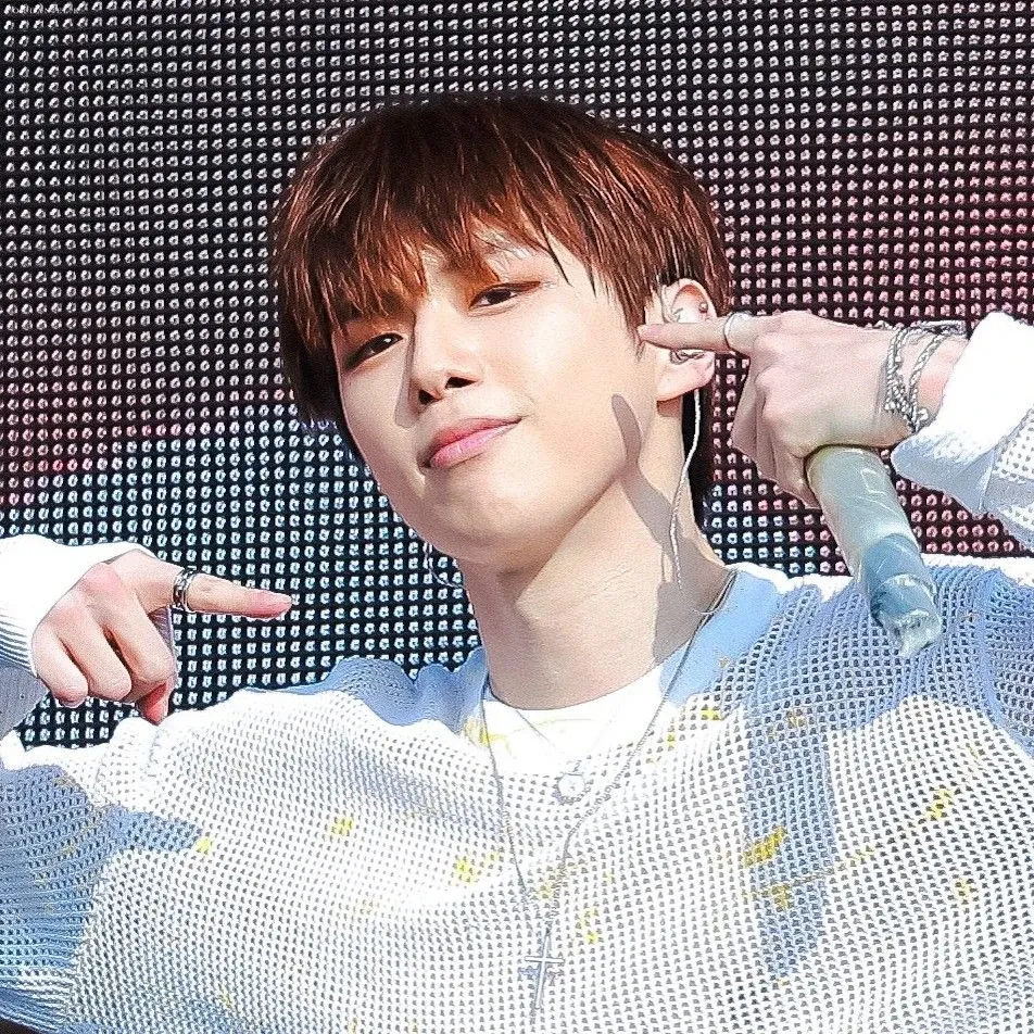 강다니엘 최근 활동샷