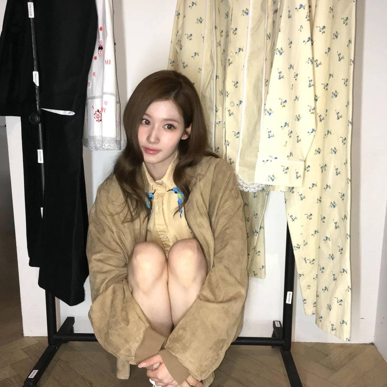 Foto terbaru Sana (TWICE)