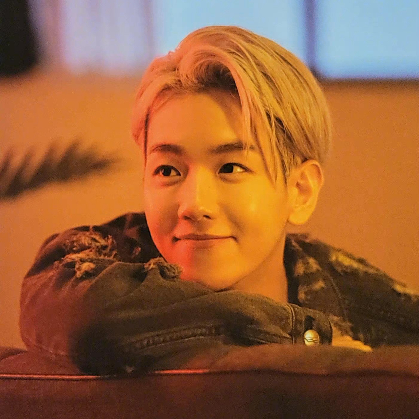 백현 (EXO)의 최신 사진