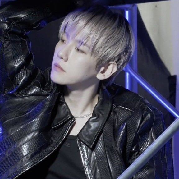 Foto terbaru Baekhyun (EXO)