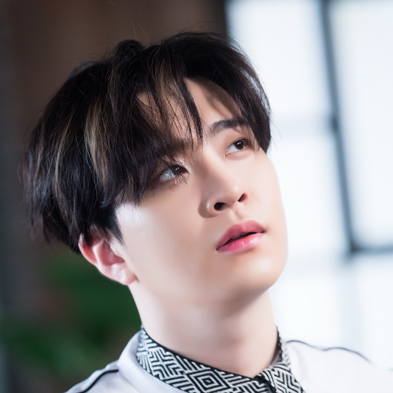 Foto aktivitas terbaru Youngjae (GOT7)