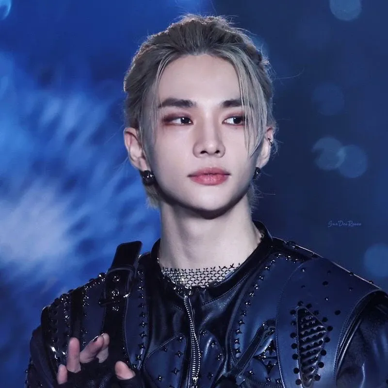 Momen yang diabadikan oleh penggemar Hyunjin (Stray Kids)