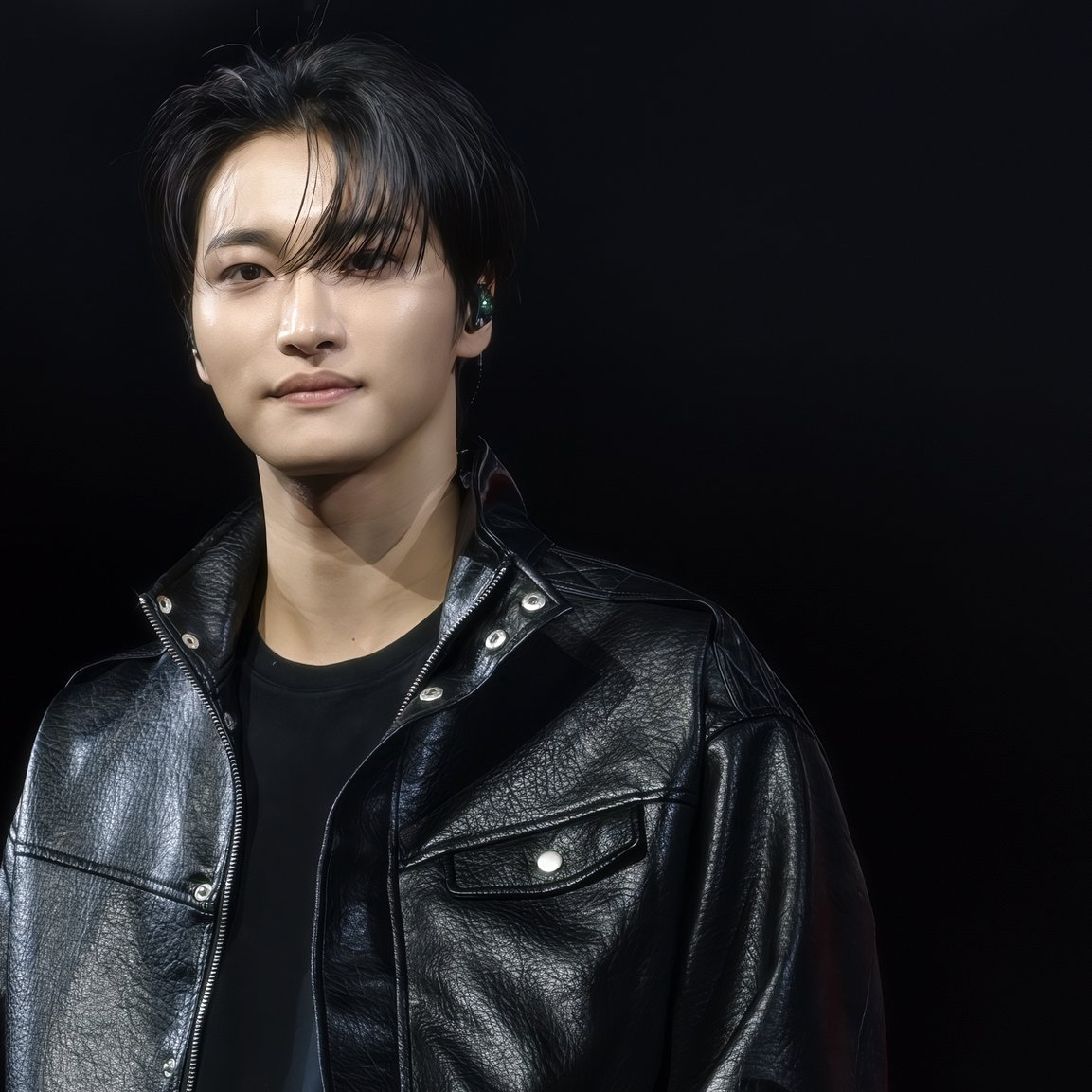 星和 (ATEEZ)的最新照片