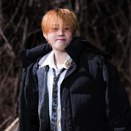 하성운 최근 활동샷