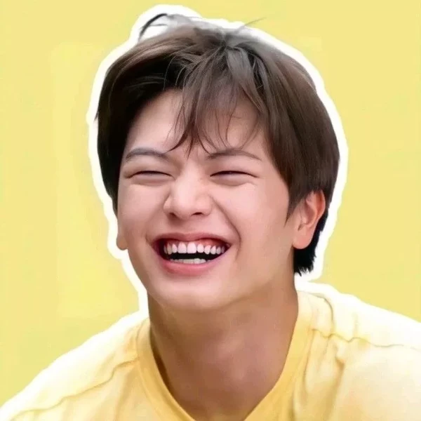 捕捉到陆星材 (BTOB)魅力的代表照片
