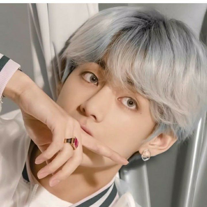 Recent activity shot of V (BTS)