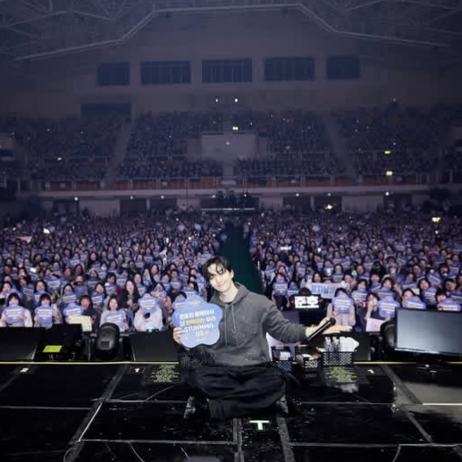 A moment captured by Junho (2PM)'s fan