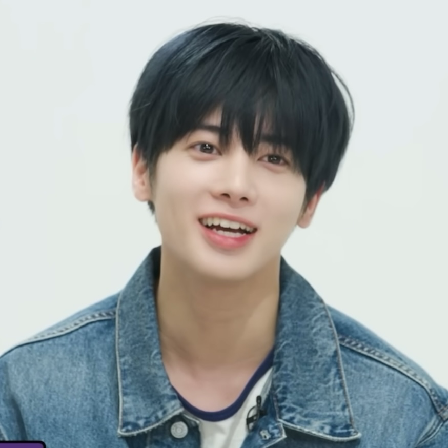 A moment captured by Taehyun (TOMORROW X TOGETHER)'s fan