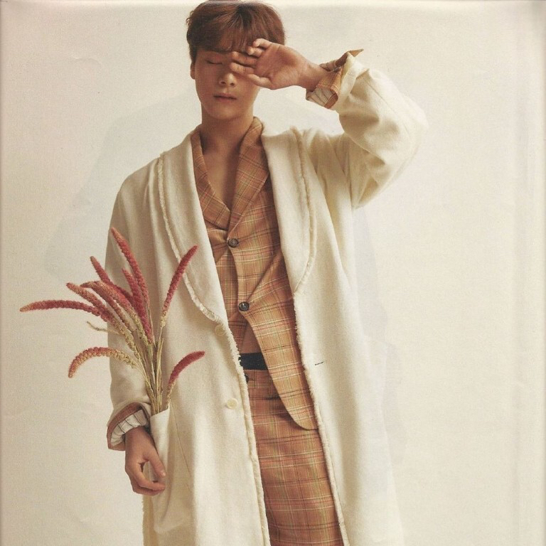 Latest photo of Moonbin (ASTRO)