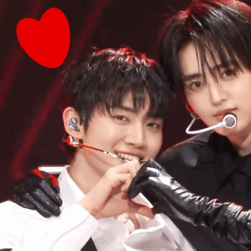 Recent activity shot of Hyeongseop (TEMPEST)