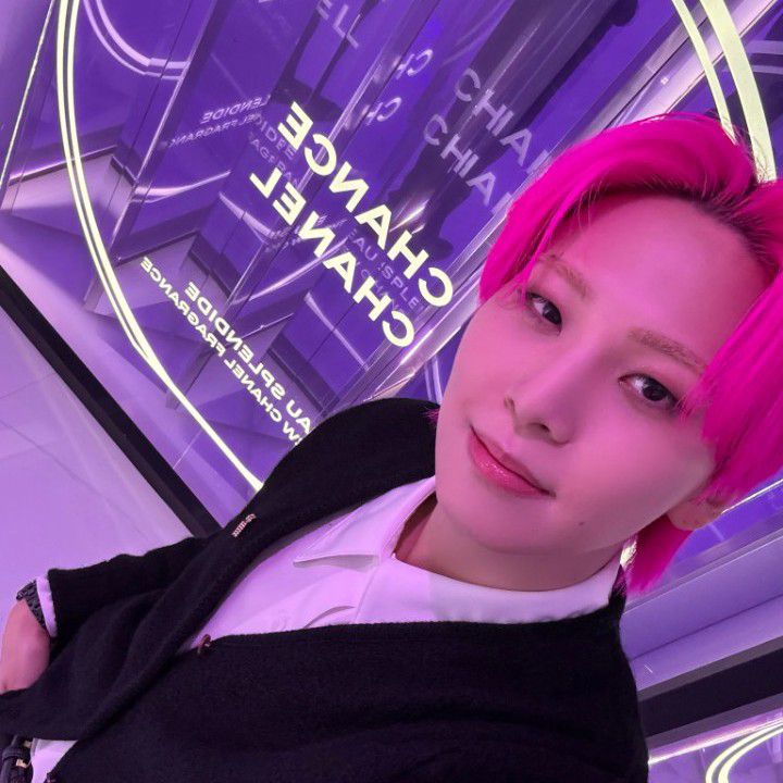 Recent activity shot of Kawashiri Ren (JO1)