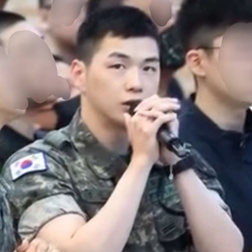 강다니엘의 최신 사진