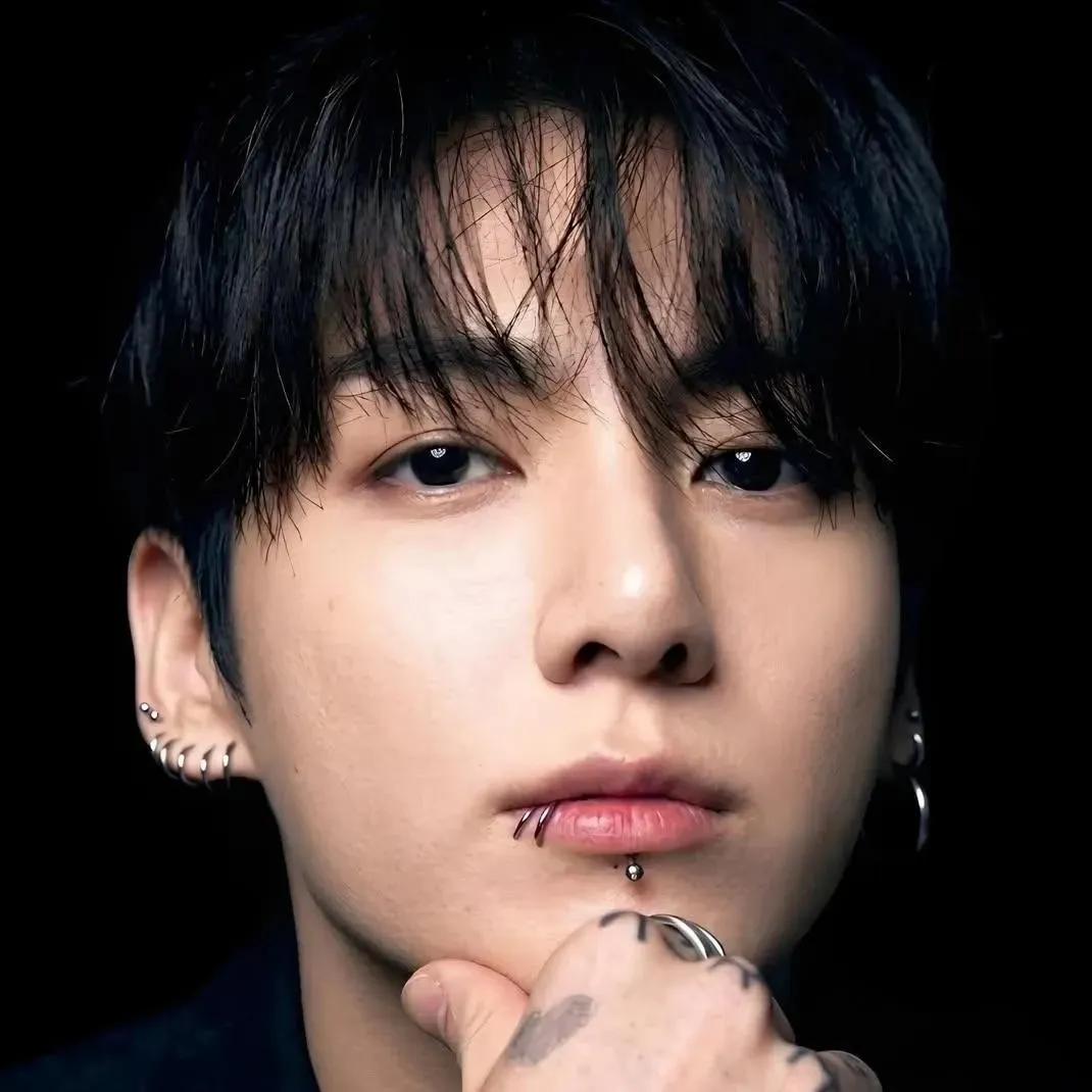 Momen yang diabadikan oleh penggemar Jungkook (BTS)