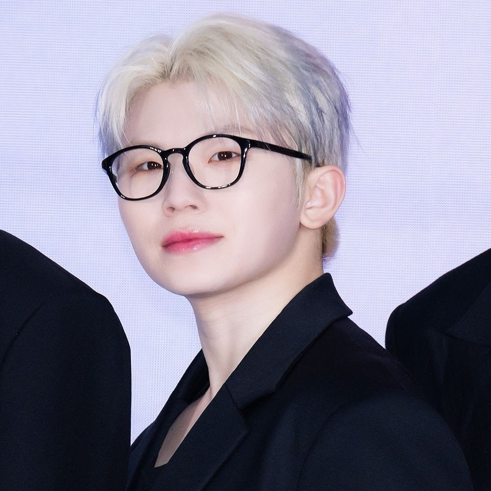 Behind-the-scenes cut of Woozi (SEVENTEEN)