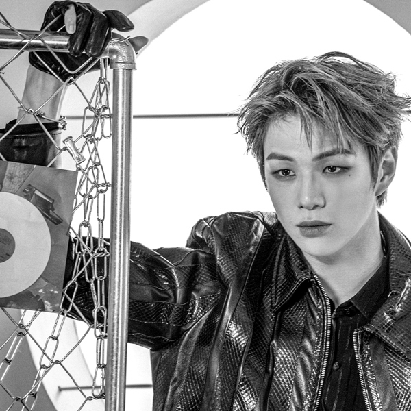 Foto aktivitas terbaru Kang Daniel