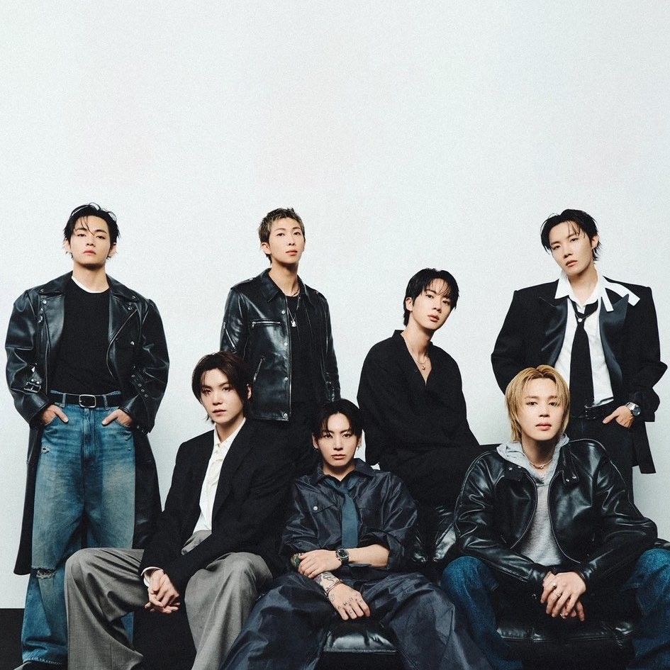 Behind-the-scenes cut of BTS
