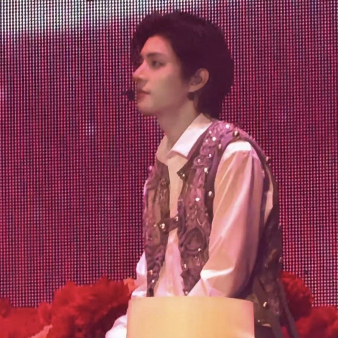 A moment captured by Jake (ENHYPEN)'s fan