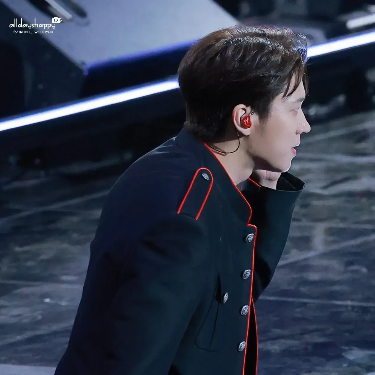 A moment captured by Woohyun (INFINITE)'s fan