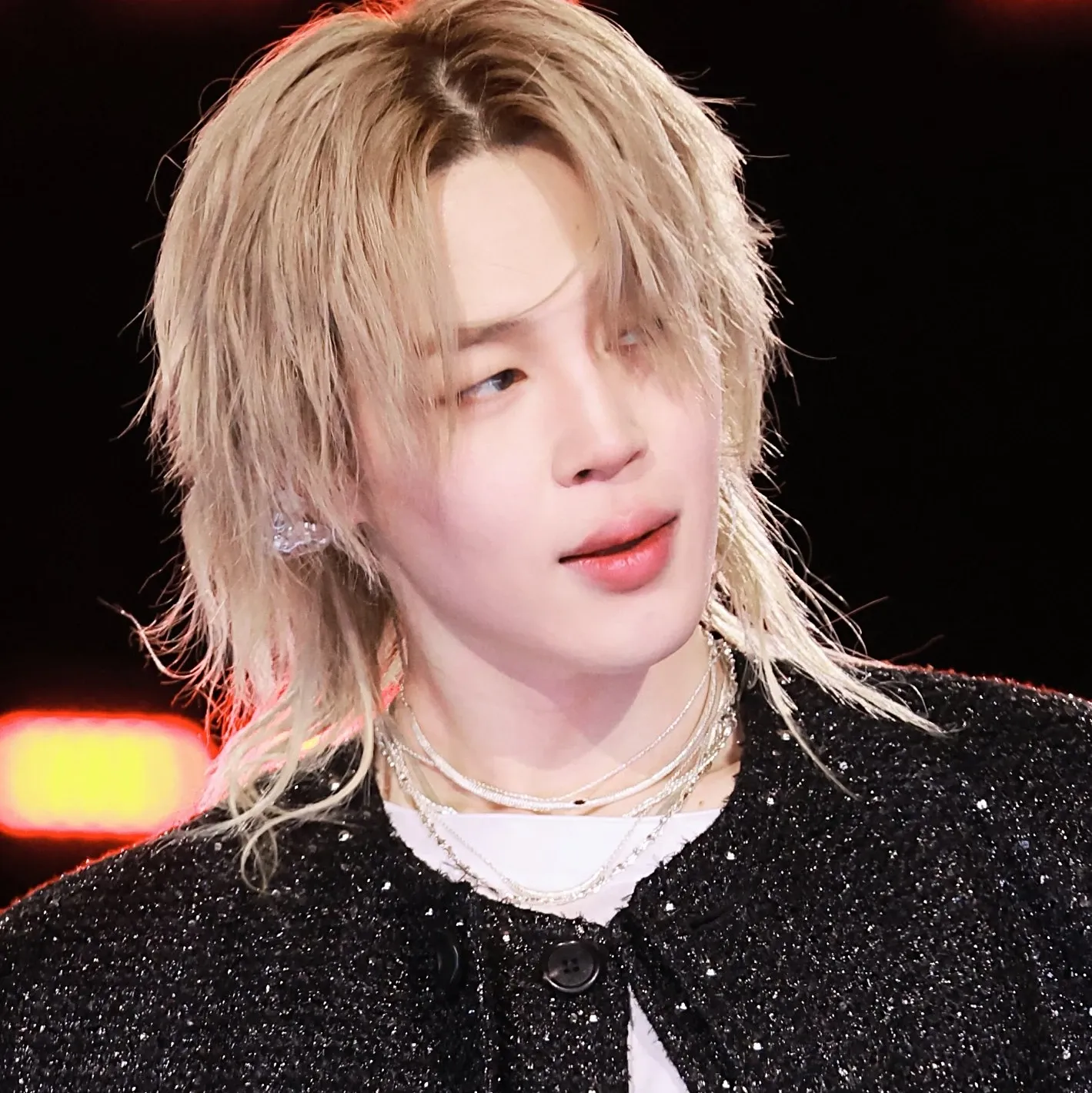 智旻 (防弹少年团)的最新活动照片