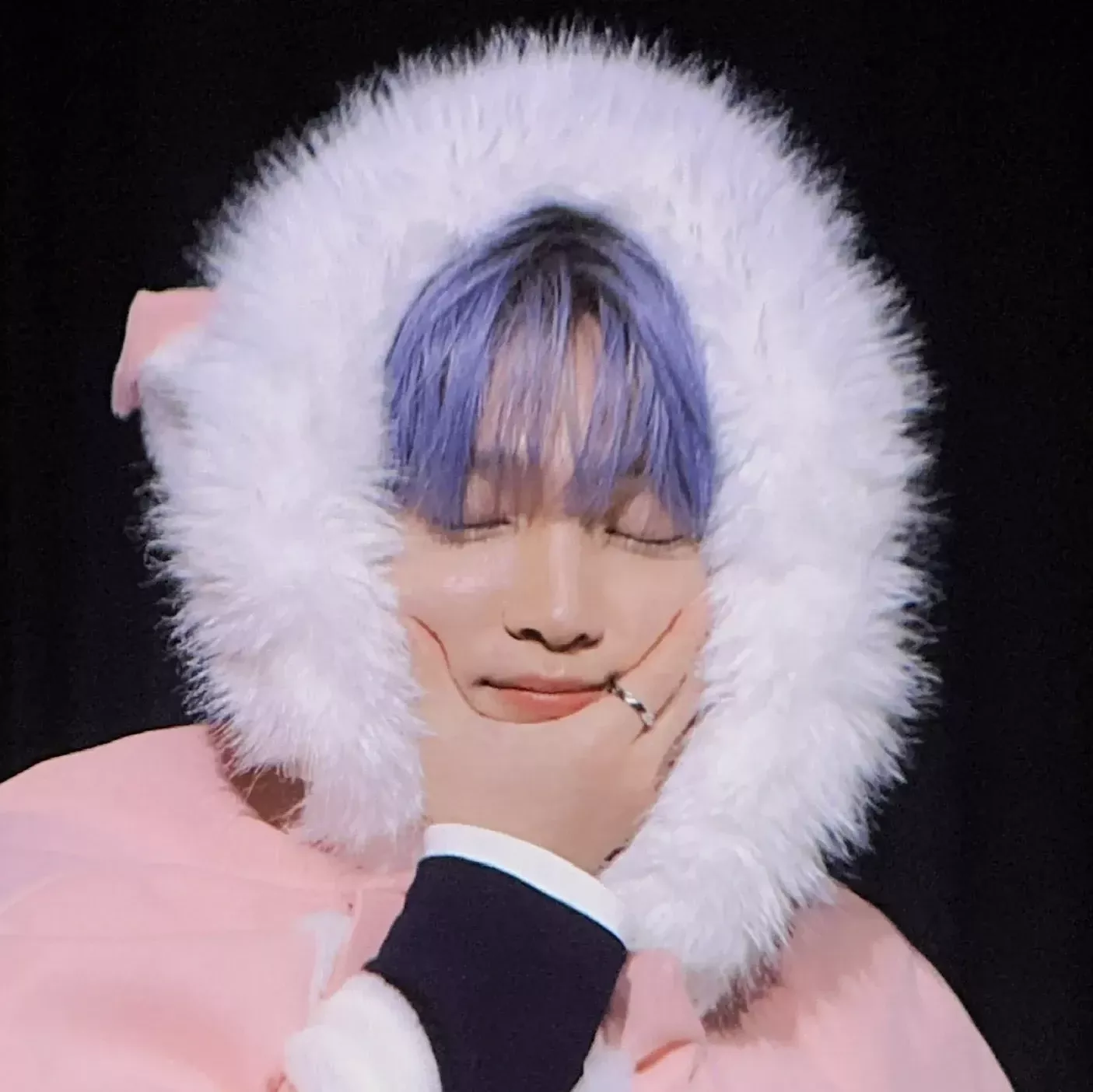 Recent activity shot of Jeong Sewoon