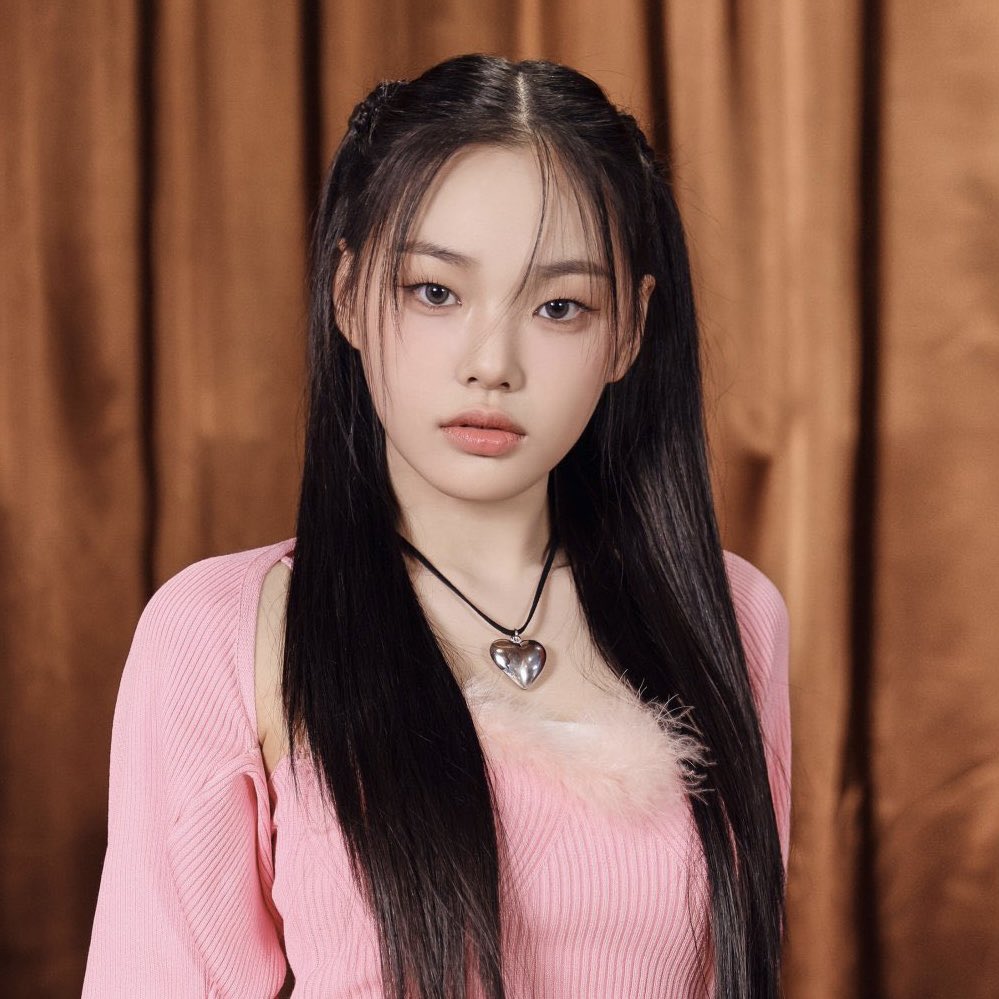 パク・ボウン (CLASS:y)の最新写真