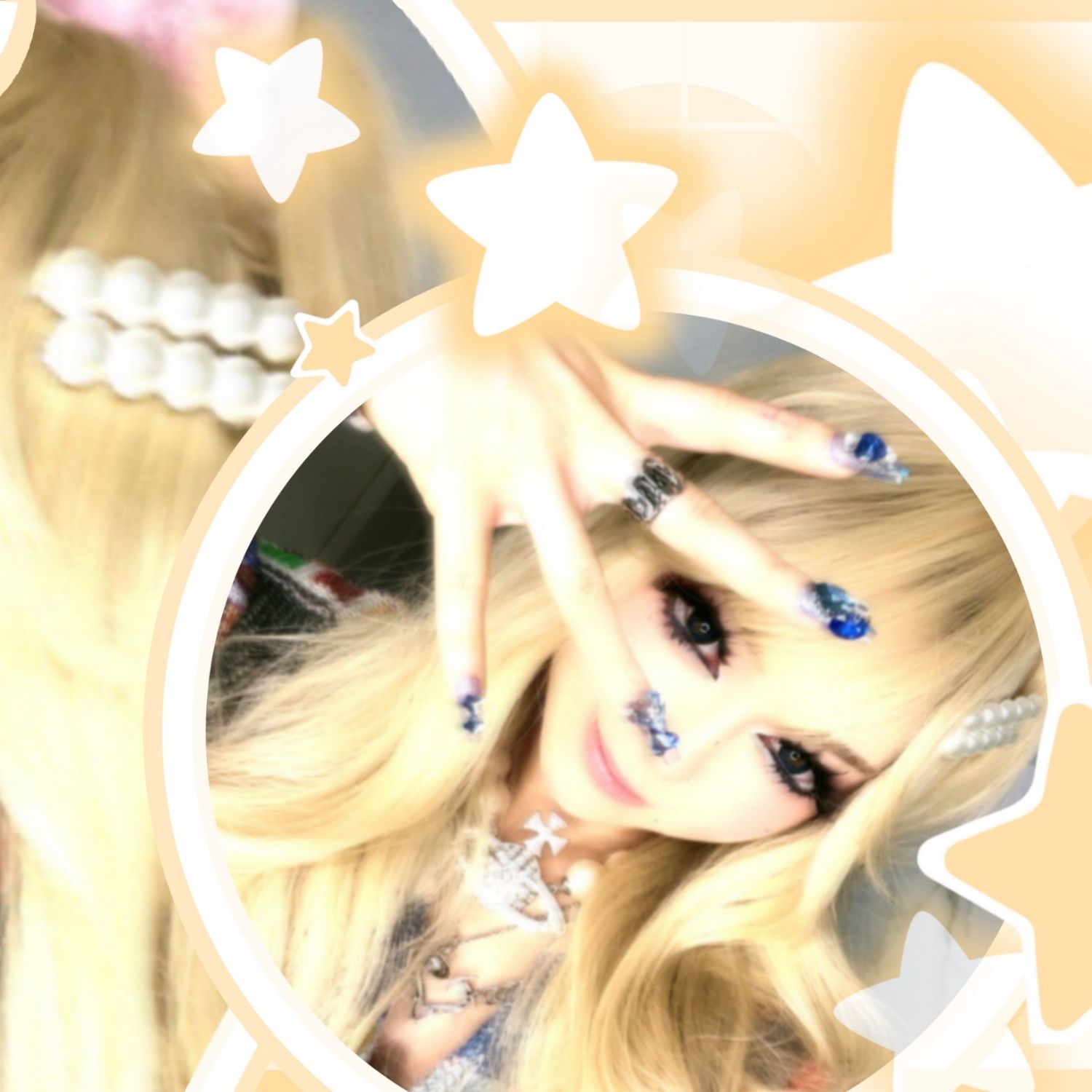 Behind-the-scenes cut of AleXa